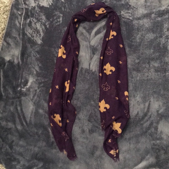 Accessories - “Fleur de Lis” Scarf / Wrap